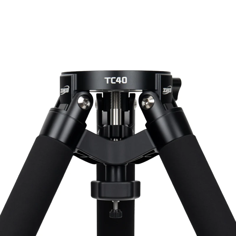 TC40 Carbon Fiber Tripod - Image 4